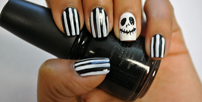 Easy Halloween Nail Polish Design The Rattler